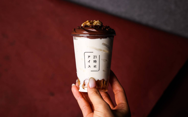 取代傳統二次會 日本「晚上 9 點吃冰淇淋」現正流行中!為夜晚畫下滿足句點