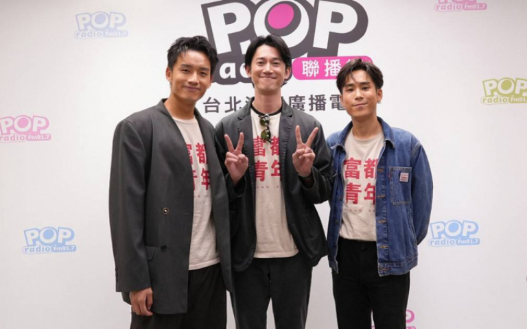 吳慷仁脫口喊阿姨　李明依傻眼「兒子同學都不敢叫」