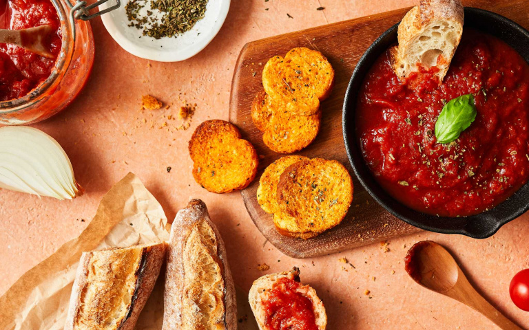 零食控看過來！西西里麵包餅乾台灣獨賣　彰化肉乾品牌、百年醬油強強聯手