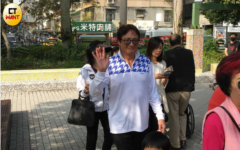 秦祥林返台二投曝選舉焦慮症 「緊張到睡不著」