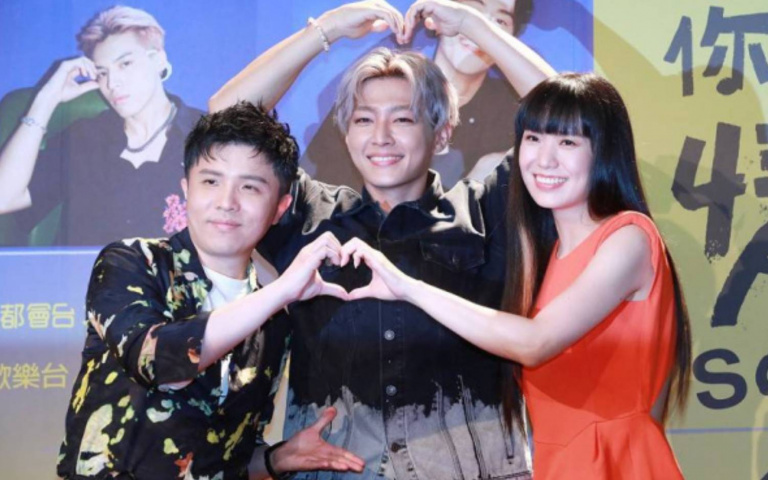 炎亞綸自爆曖昧4個月可約　「國二就有第一次」