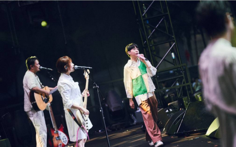 魚丁糸首度敲響金鐘獎　眼泛淚光直呼超級爽