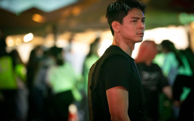 林柏宏穿45公斤防爆裝扭傷脖子　姚以緹被虧長得像炸彈客