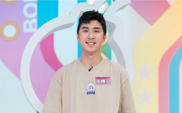 胡瓜揪兒同台挑戰　不敗紀錄破功遭懲罰泡沫滿臉