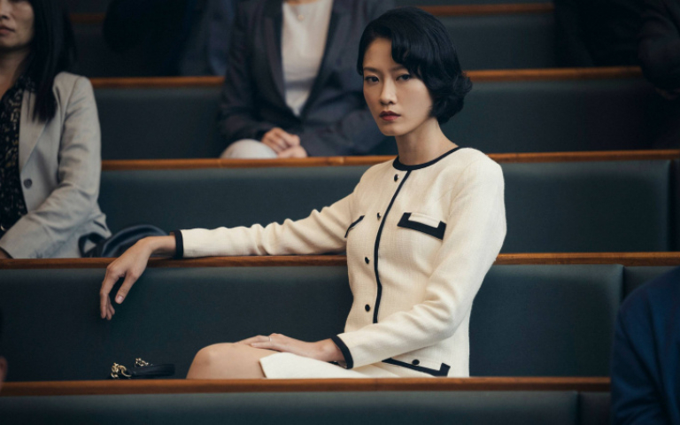 閨蜜搶老公反目變仇人 女星當白富美千金靠上廁所享特權