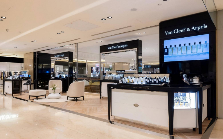 Van Cleef&Arpels梵克雅寶全台首間旗艦香氛專門店開幕! 進駐微風信義打造最頂級試香空間!