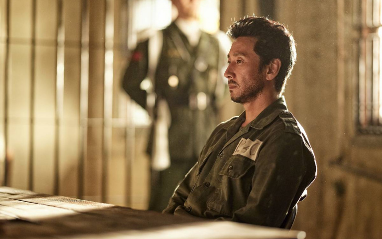 最惡劣政治審判!李善均遺作《幸福國度》上映首周登南韓票房冠軍
