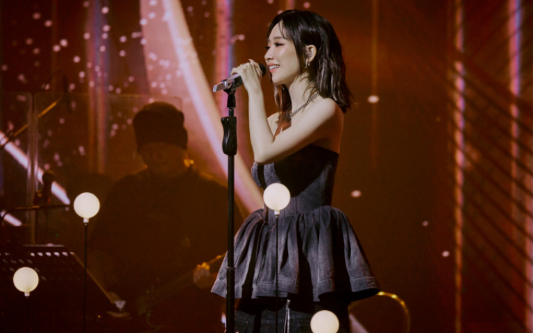 閻奕格高唱ROSÉ神曲　這首歌竟讓徐暐翔聽了一直哭
