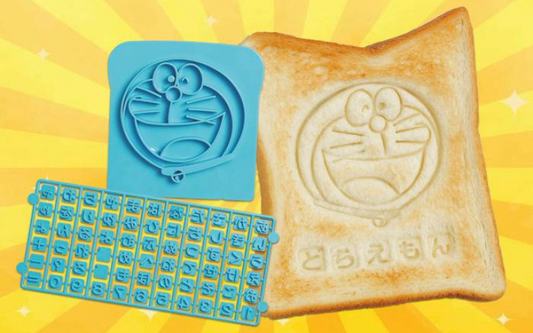 大人和小孩都瘋狂！日雜贈品 哆啦A夢「記憶吐司模具」