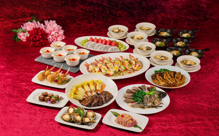 除夕這樣吃！酒店「圍爐饗宴」開吃香港經典年菜，滿額贈再紅酒！
