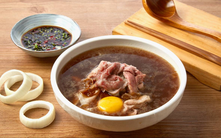 懶癌料理救星！王品水餃新品「剝皮辣椒豬水餃」，精緻甜點幫你送到家