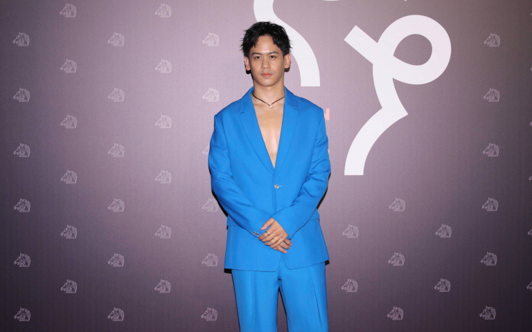 金馬59/李淳深V中空秀健壯胸肌 曝爸爸李安反應