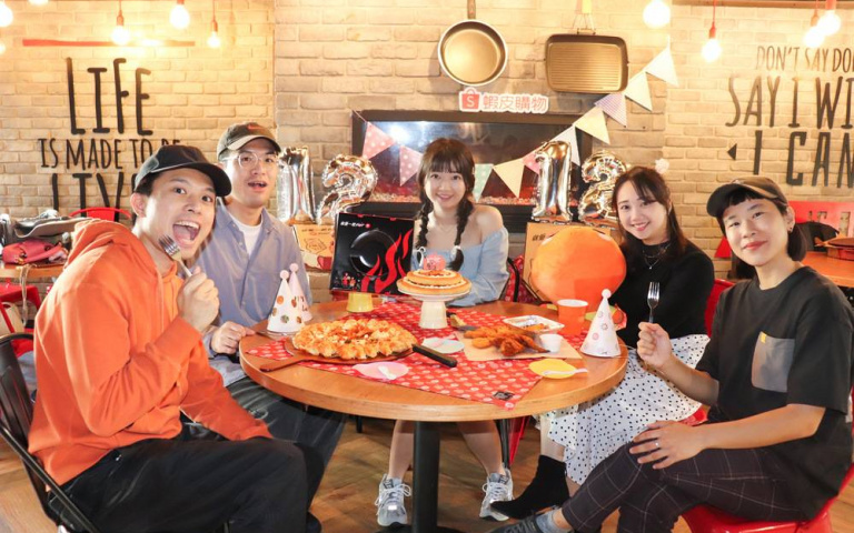 迎戰雙12！蝦皮購物豪送1,212份大比薩　樂天市場指定商品3折起