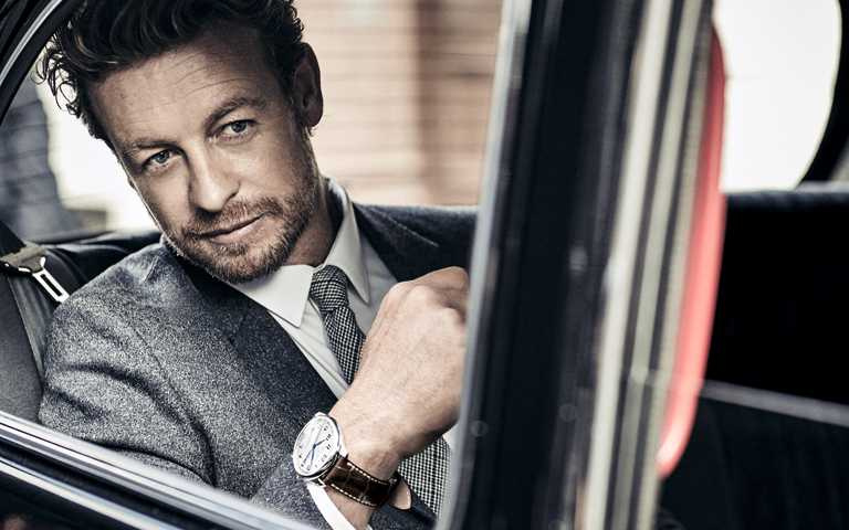 完美決勝時刻！佩戴現代紳士風格腕錶　自在駕馭雙面型男的理想生活