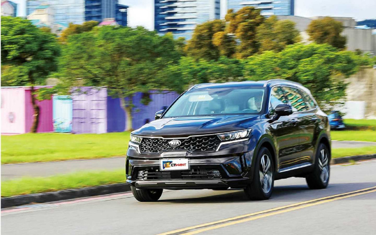 飆上路/KIA New SORENTO六人座旗艦版 迎戰歐美LSUV