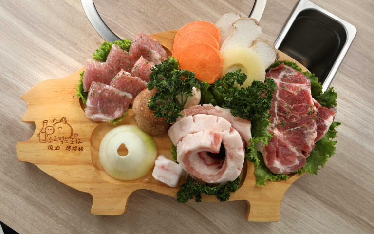 純淨很健康 燒酒•烤烤豬